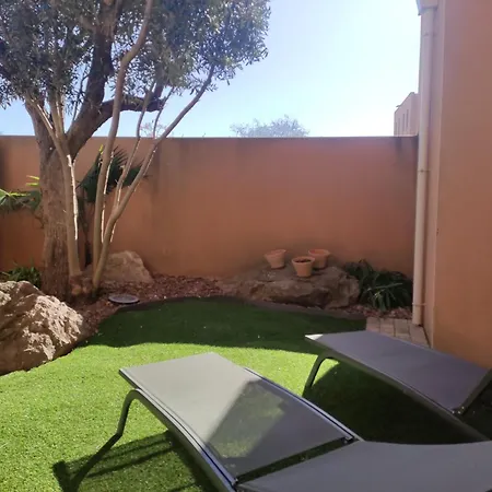 Riyad Rose Opale, 9 Couple Only Au Village Naturiste Agde