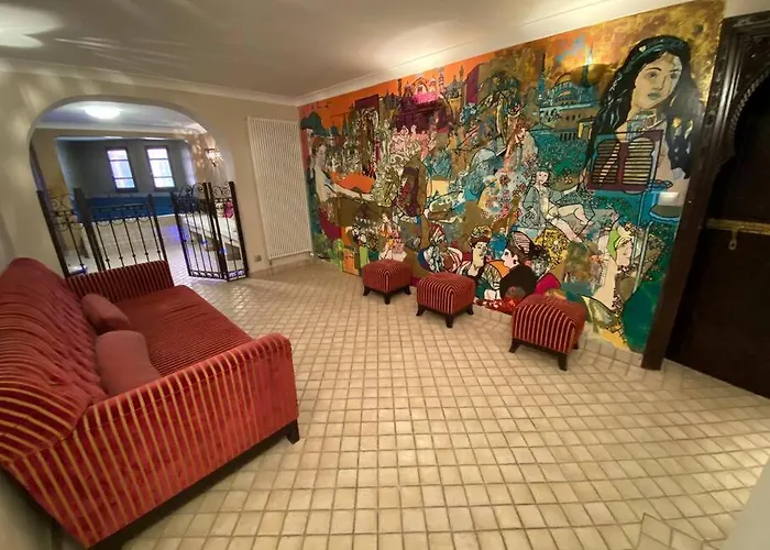 Rose Opale, 9 Couple Only Au Village Naturiste * אגדה